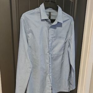 Lululemon Athletica Blue Slim Fit Casual Button Down Shirt